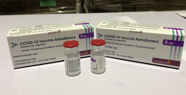 62餘萬劑AZ疫苗昨自泰國抵台。圖／食藥署提供