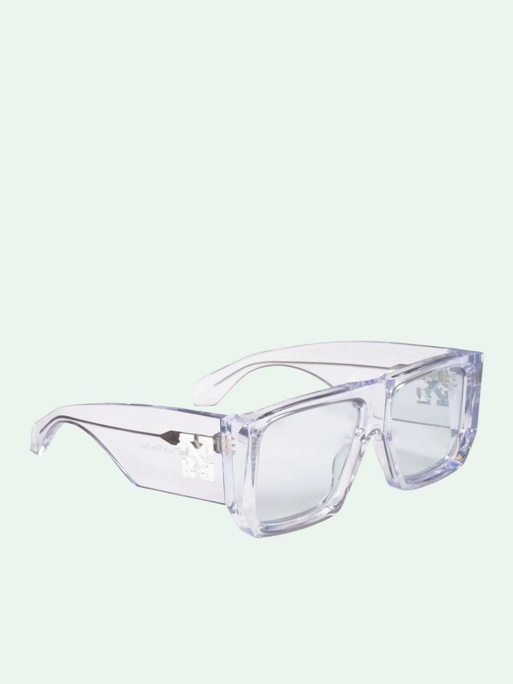Off-White Tropez黑框太陽眼鏡12,500元。圖／Off-White提供