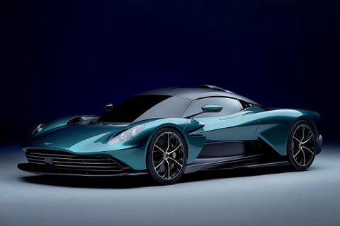 Aston Martin新世代超跑！Valhalla於英國銀石賽道正式發表