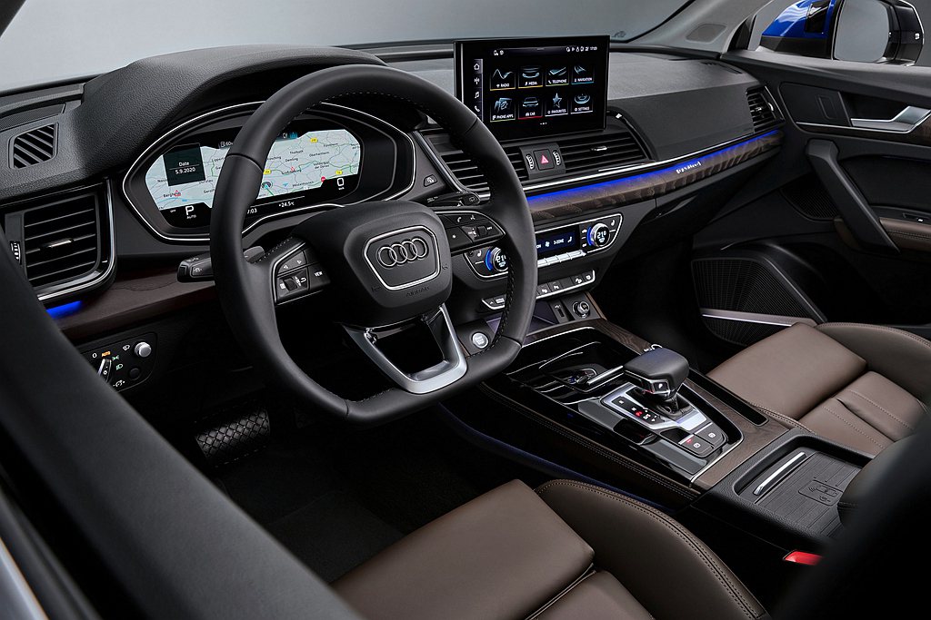 Audi Q5 Sportback全車系搭載12.3吋Audi全數位虛擬駕駛座艙...