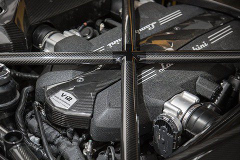 Lamborghini Aventador大牛超跑後繼車將搭載全新V12引擎