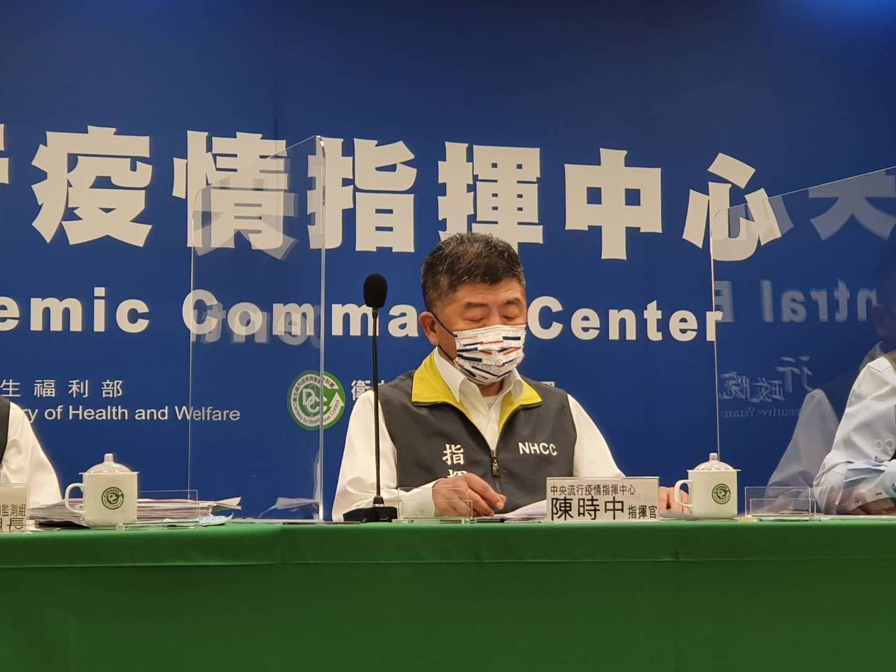 指揮中心指揮官陳時中表示，昨天上午ACIP專家會議，決定將高端疫苗納入公費接種計畫；並且同意開放混打。記者楊雅棠／攝影