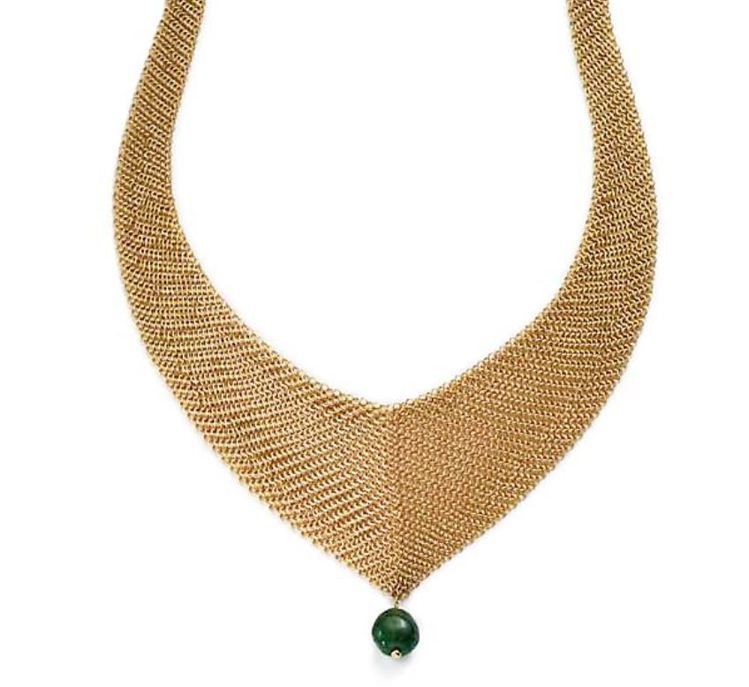 Tiffany Elsa Peretti Mesh 18K金屬網設計裝飾祖母綠寶石項鍊，價格店洽。圖／取自網路