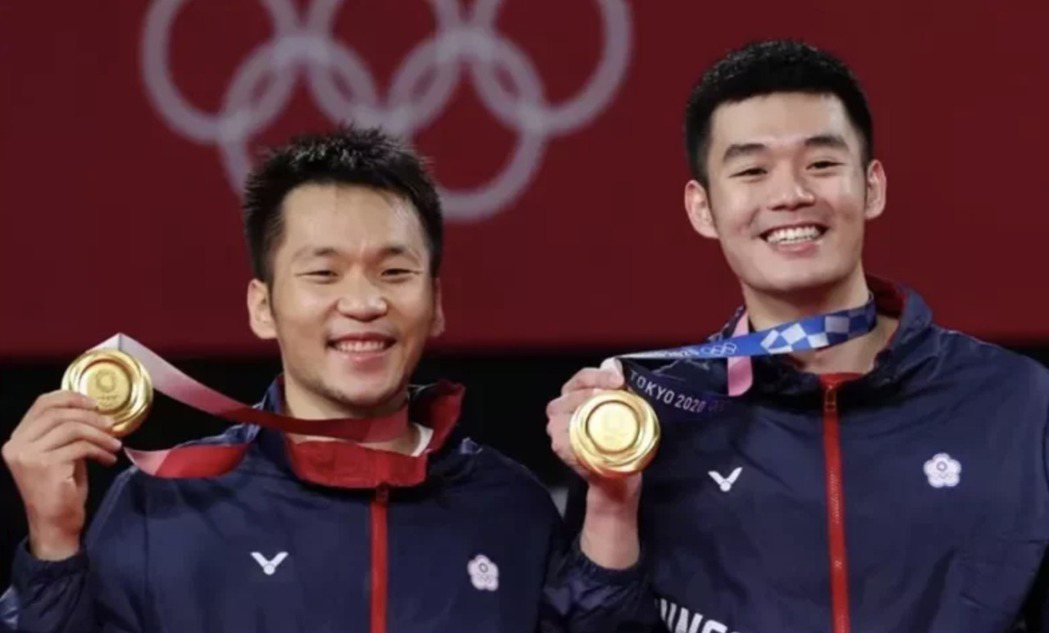 台灣羽球雙人組合李洋與王齊麟在東京奧運勇奪金牌。東京特派記者余承翰／攝影