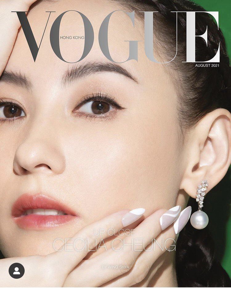 張柏芝配戴MIKIMOTO提供珠寶登上9月份時尚雜誌封面。圖／取自IG @voguehongkong