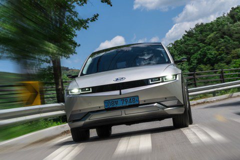 77.4kWh鋰電池里程認證公布　Hyundai IONIQ 5續航距離還是輸給Kia EV6？
