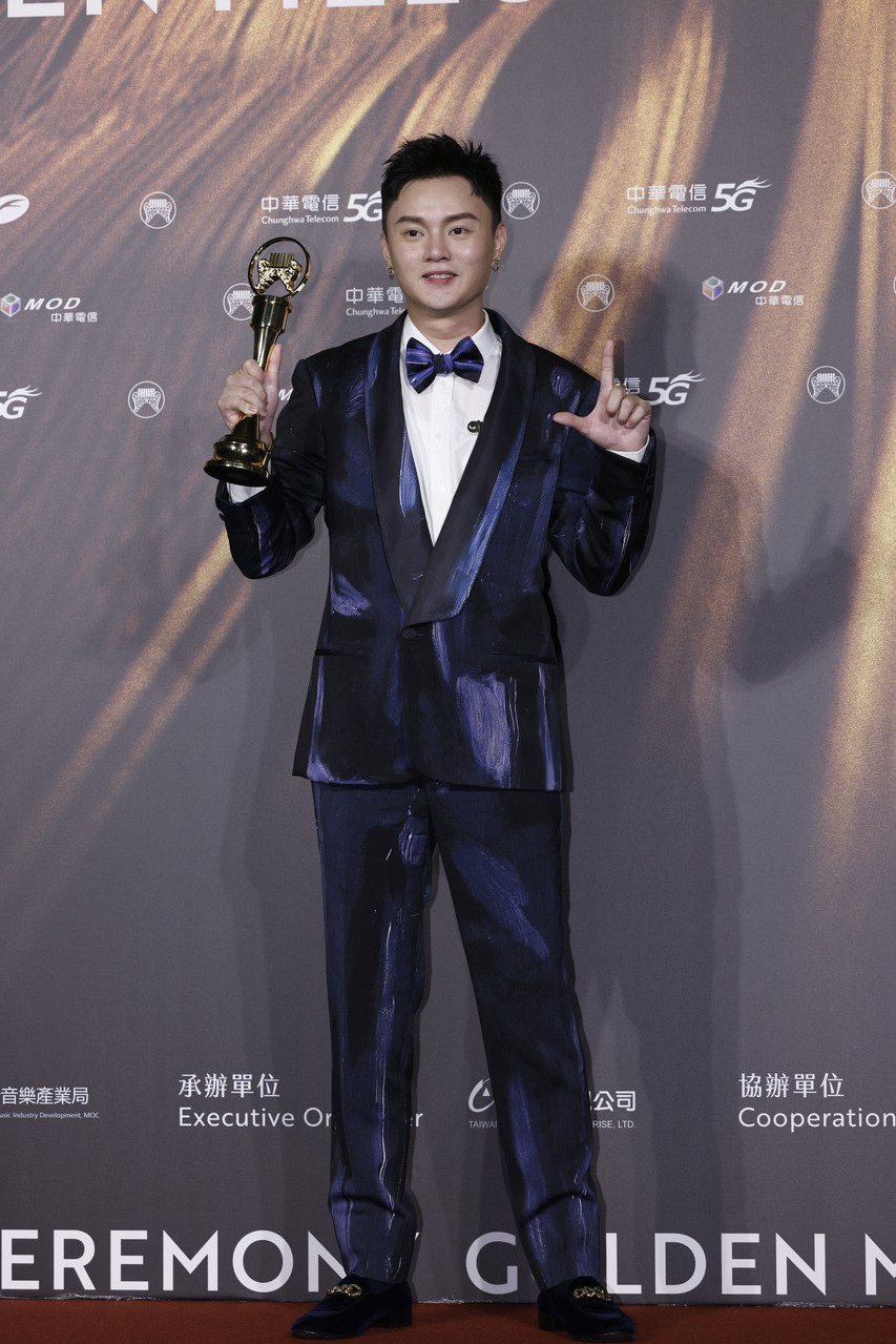 第32屆金曲獎最佳台語男歌手獎由許富凱獲得。記者李政龍／攝影