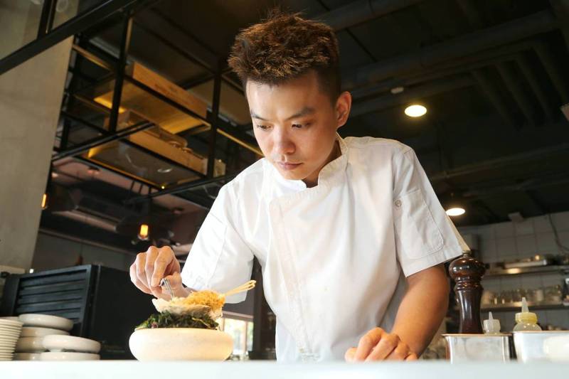 台北T+T餐廳今年摘下米其林一星，圖為主廚蔡元善。圖／聯合報系資料照片