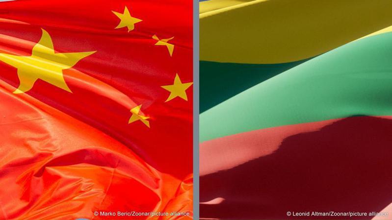 立陶宛與台灣即將互設代表處，中國因此加強施壓立陶宛，除了召回駐立陶宛大使外，人在北京且仍在隔離中的立陶宛駐中國大使也被要求離開中國。圖／德國之聲中文網