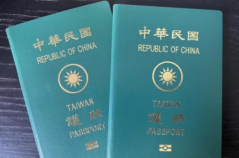 中華民國護照。圖／聯合報系資料照片