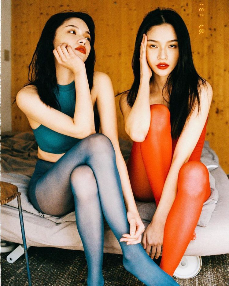 台灣最性感雙胞胎韓令、韓沁。 圖／擷自Instagram