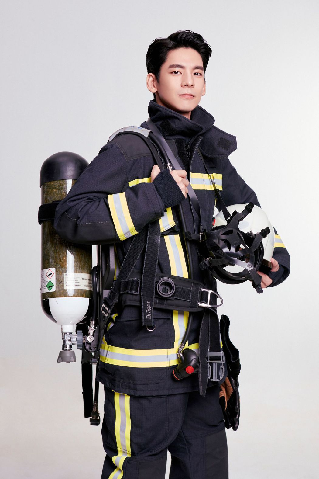 林柏宏擔任消防大使再度穿上消防制服帥氣爆表。圖／林柏宏經紀人提供