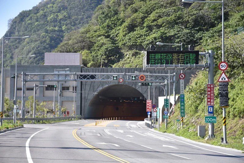 璨樹颱風將威脅台灣，交通部公路總局不排除陸續實施預警性封路，路段包含蘇花公路。本...