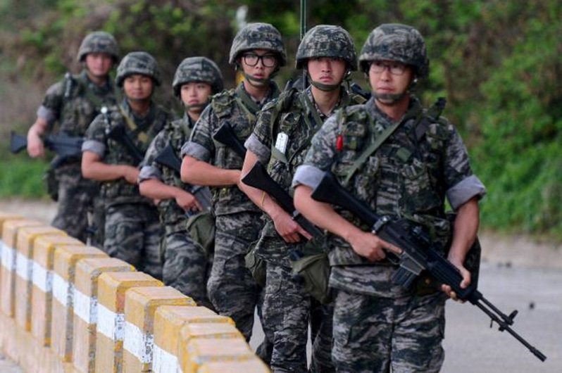 韩国现役部队规模有55万人，后备部队有270万人。路透社(photo:UDN)