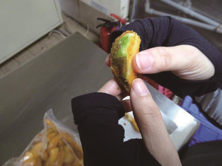 2013年摩斯漢堡爆發的綠薯條事件，讓台灣民眾對綠薯條的知曉大幅提升。