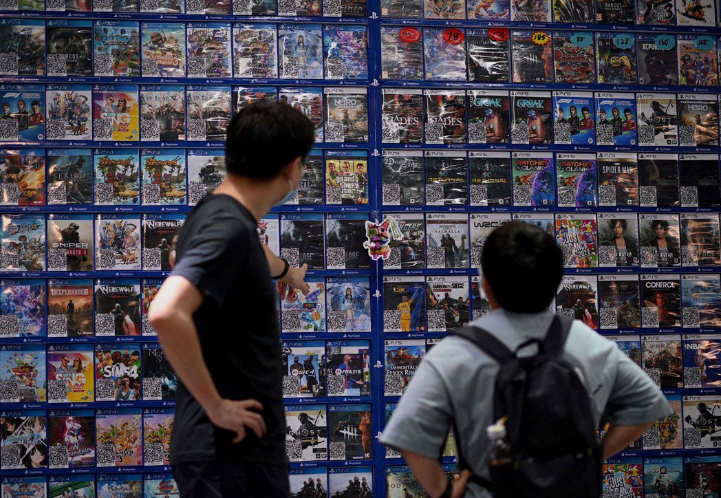 中國加強限制未成年人的網路遊戲時間。 圖／法新社