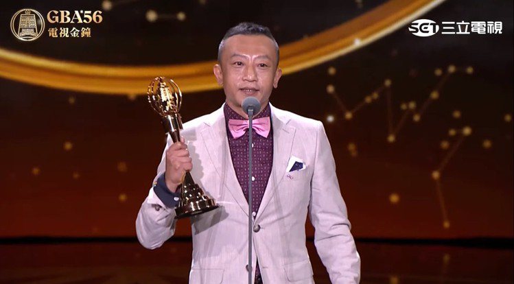 「天橋上的魔術師」導演楊雅喆奪得戲劇節目導演獎。圖／摘自三立電視