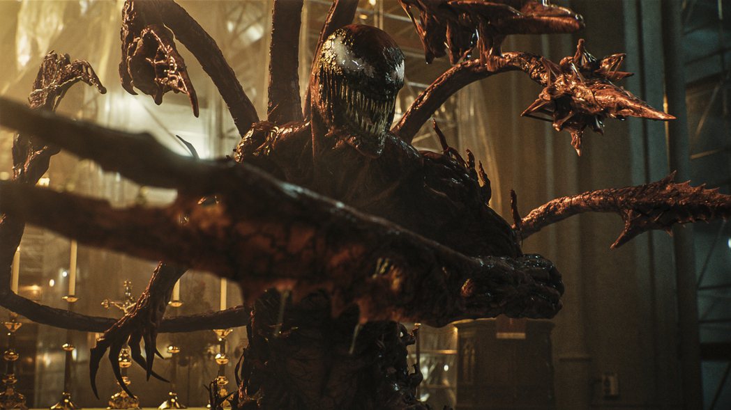 「猛毒2：血蜘蛛」仍有不少刺激特效場面。圖／摘自imdb