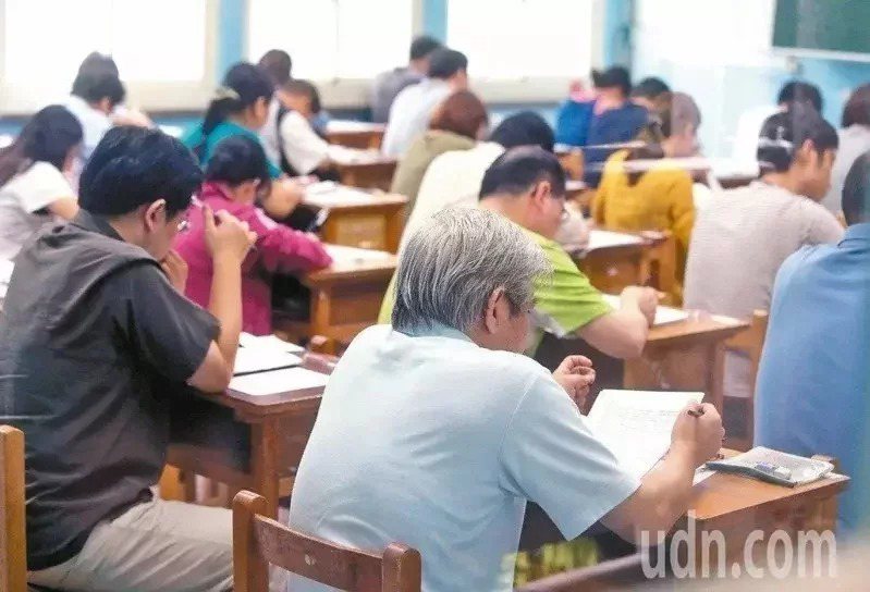 今年閩南語語言能力認證考試共1萬8662考生報名，創歷年新高。本報資料照片