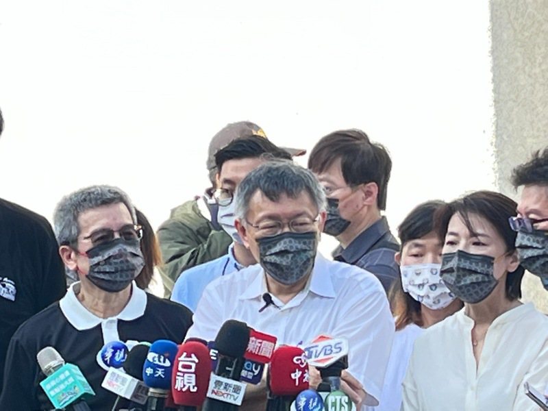 台北市長柯文哲今天表示，基本工資哪裡顧得到什麼人？記者鍾維軒／攝影
