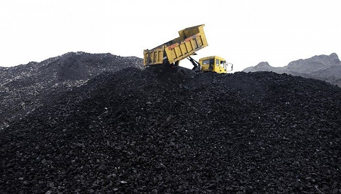 大陸國家發展改革委11日表示，截至7日，大陸存煤七天以下電廠數量比十一節前減少90%。（圖／取自界面新聞）