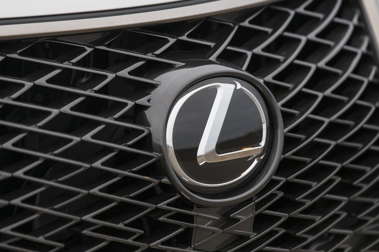 【Lexus在台25周年系列】產品演進引領潮流 Lexus驚艷豪華車壇