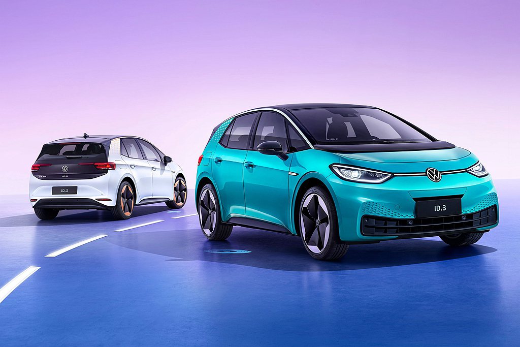 中國成都車展福斯首發純電掀背ID.3，並已經在當地佈局第三款純電銷售陣容，預料將快速覆蓋中國新能源車市場的占比。 圖／Volkswagen提供