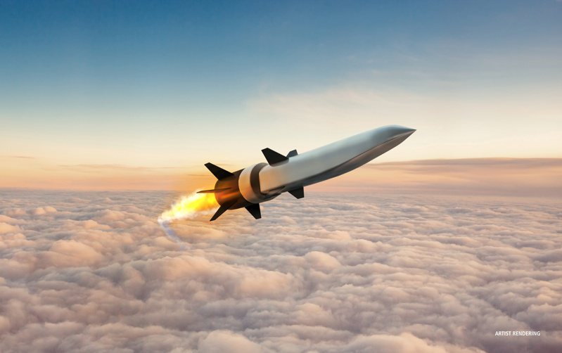 五倍音速的次世代武器 美國國防部上月表示，已成功試射進氣式極音速武器概念飛彈，圖為藝術家繪製的飛彈樣貌。（路透）