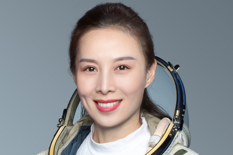 執行神舟十三號載人飛行任務的大陸美女太空人王亞平。中新社