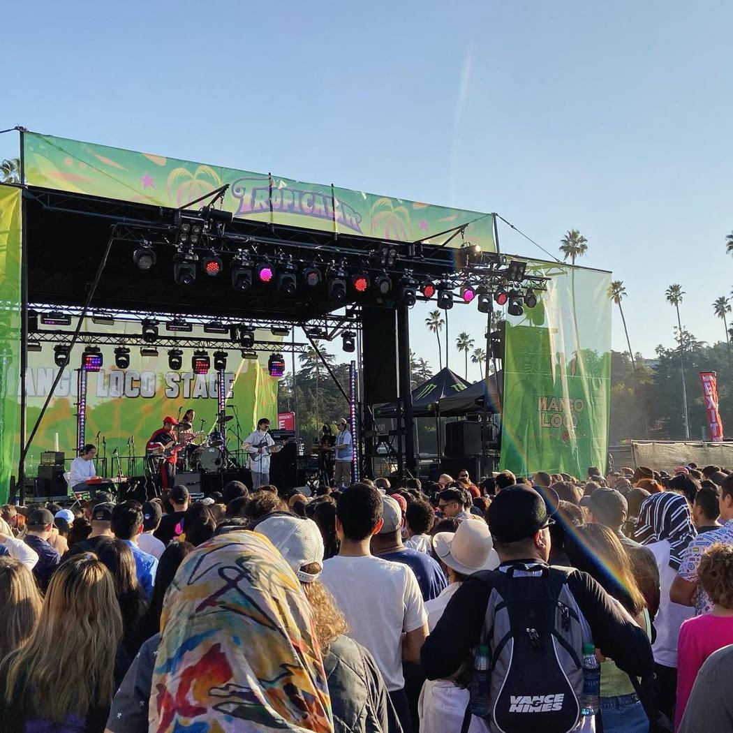 2019年落日飛車在洛杉磯音樂祭演出。 圖／落日飛車提供