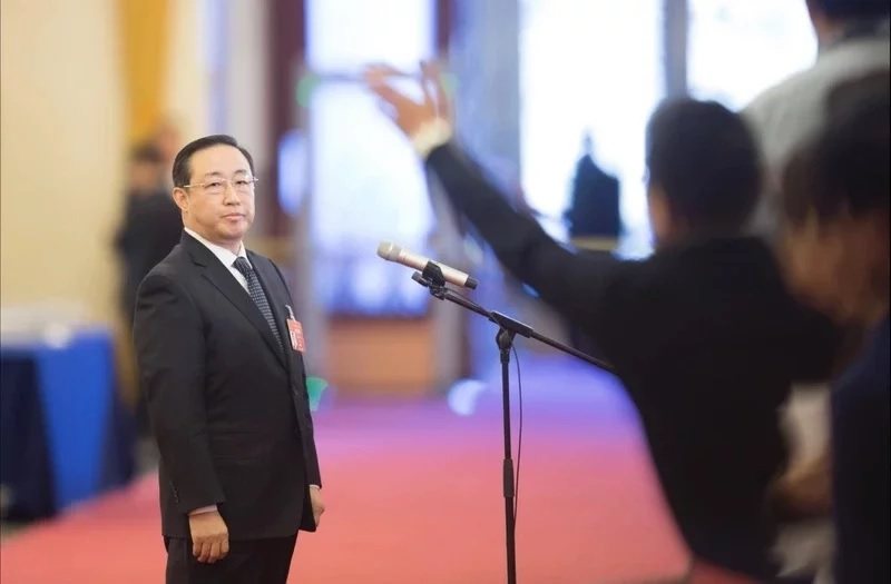 長期任職北京公安系統的傅政華日前落馬，圖為他於2019年在北京人民大會堂受訪。中新社