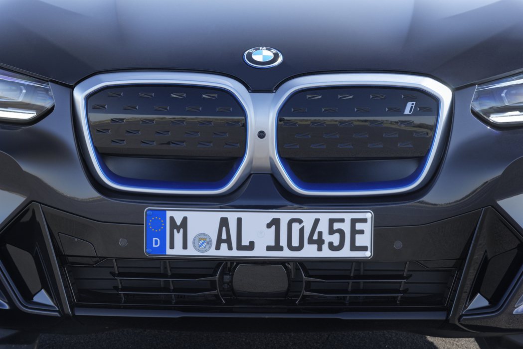BMW與MINI的電動車系今年前九月的累積銷量已經超越了2020年的總數。 摘自...