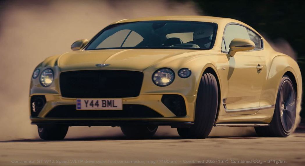 Bentley Continental GT Speed也能做出華麗甩尾。 摘自Bentley