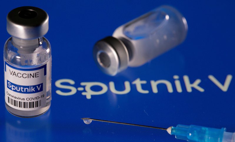 南非對俄羅斯生產的「衛星-V」（Sputnik V）COVID-19（2019冠狀病毒疾病）疫苗提出顧慮後，鄰國納米比亞衛生部今天表示已停止使用這款疫苗。。路透