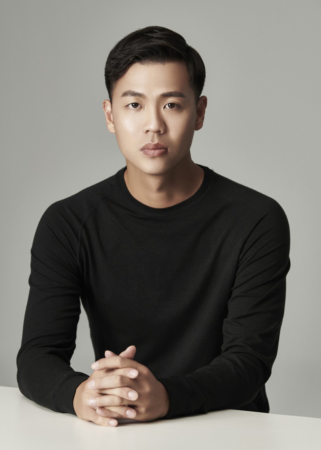 1987年出生的林智偉，創團以來他身兼經歷過表演者、導演、製作人、企劃、公關等多...