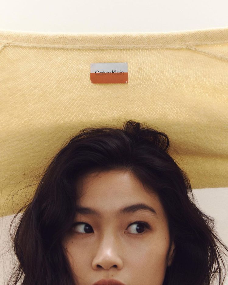 《魷魚遊戲》鄭浩妍搶先穿CK新裝。圖／摘自instagram