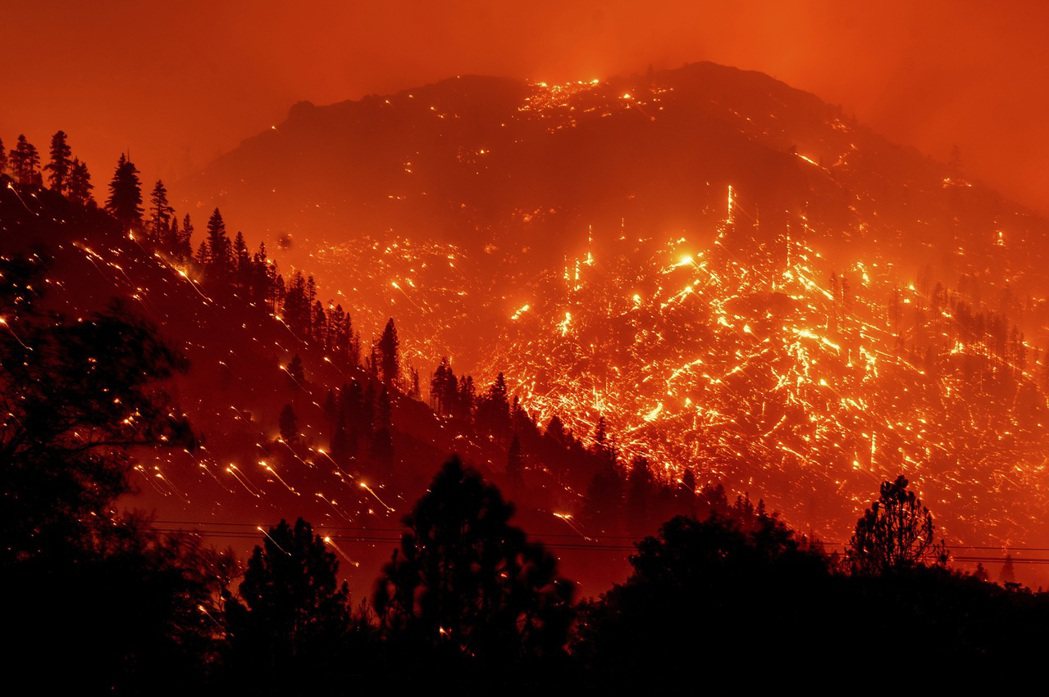 圖為今年2021年8月的美國加州大火。 圖／美聯社