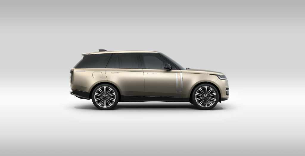 新世代Land Rover Range Rover依然遵循前代特色，同時提供了S...