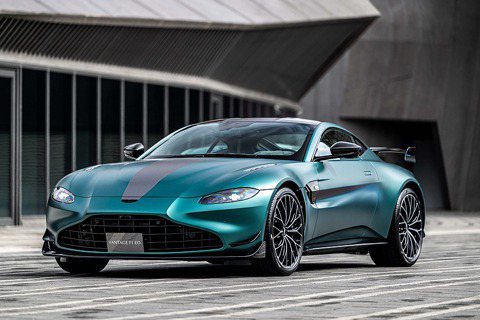 完美複製F1 Safety Car！<u>Aston Martin</u> Vantage F1 Edition抵台發表