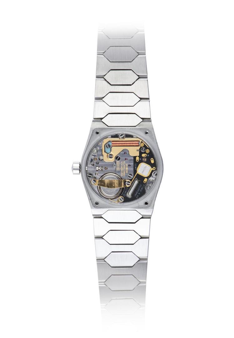 222腕表使用的石英機芯，反應1970年代的石英風潮。圖 / 江詩丹頓提供