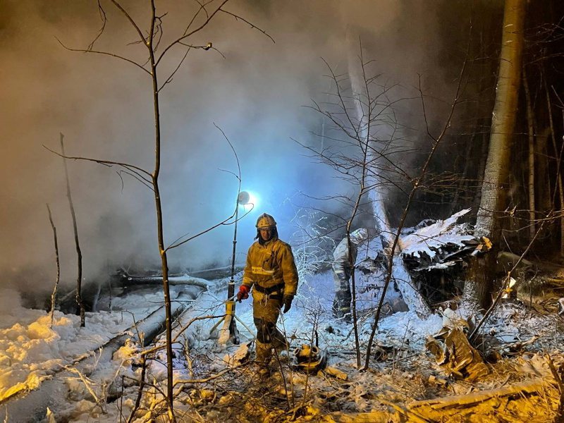 一架白俄罗斯货机行经俄国城市伊尔库次克（Irkutsk）时从雷达上消失，随后在西伯利亚坠毁并起火燃烧，机上7人全数罹难。 路透社(photo:UDN)