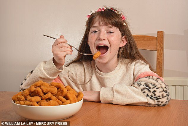 潔西卡（Jessica Thompson），自從18個月大時，就只吃雞塊，並拒絕...