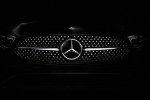 Mercedes-Benz三芒星Logo歡慶百年 成為全球最具代表性的商標之一