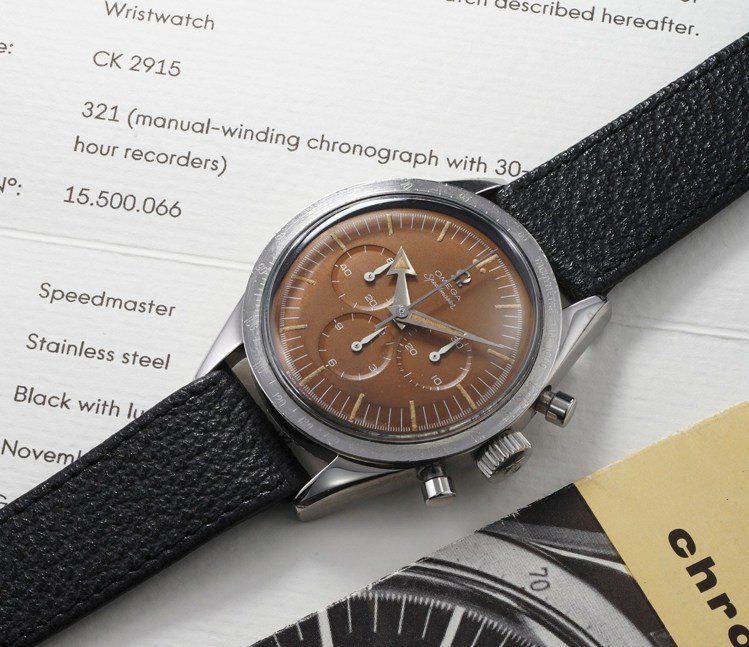 一只1957年的歐米茄CK2915-1超霸腕表，上周剛在日內瓦一場拍賣會中以折合...