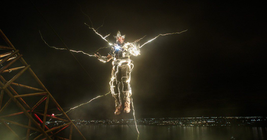 傑米福克斯「電光人」正式回歸「蜘蛛人」系列。圖／索尼提供