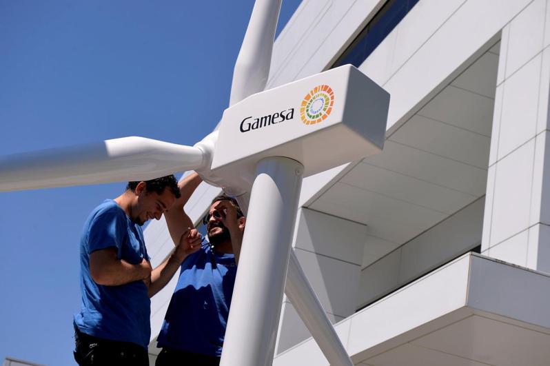 风电与太阳能发电技师成为未来十年成长最快速的职位之一。（路透）(photo:UDN)