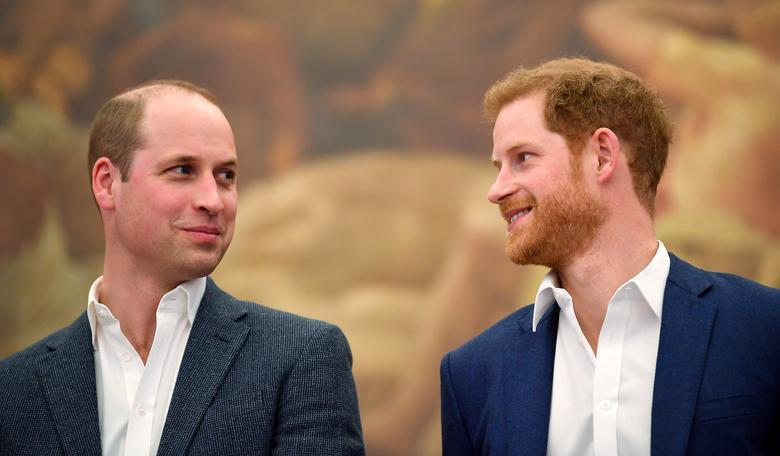 威廉（左）與哈利之間的媒體大戰將要在BBC新紀錄片中公開。（路透資料照片）