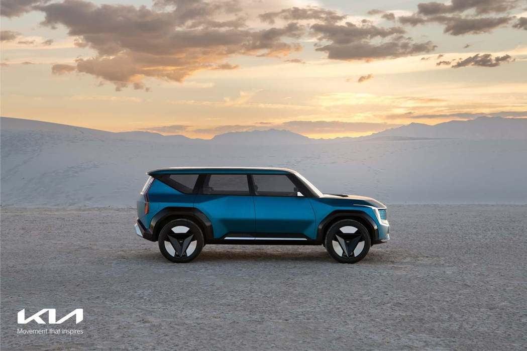 Kia Concept EV9車身尺碼與內燃機休旅Telluride相仿。 摘自...