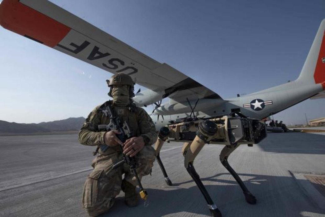 美國空軍機械狗。 圖／U.S. Air Force