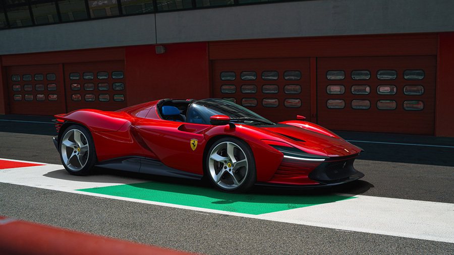 Ferrari提供